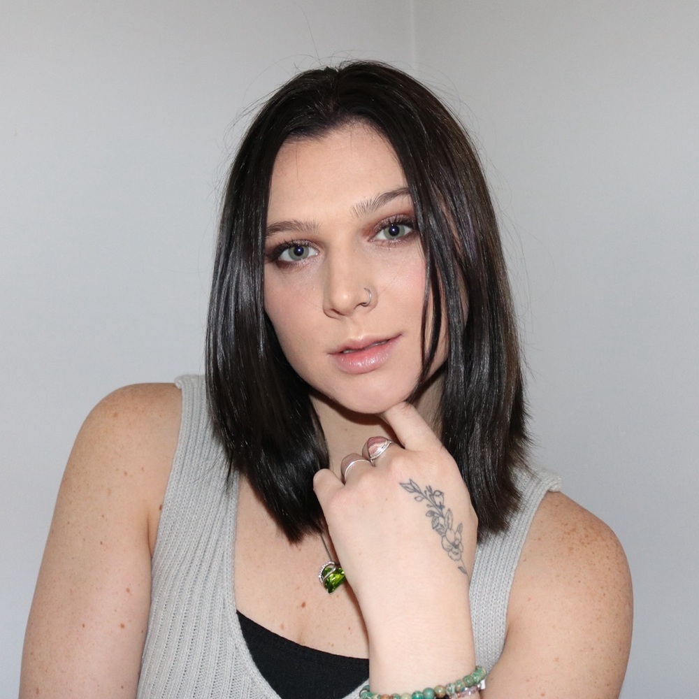 Meet your Posher, Louisa